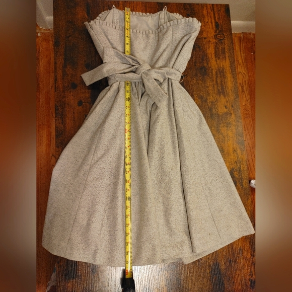 Banana Republic grey wool and rhinestoned party dress Size 8 - Picture 9 of 15